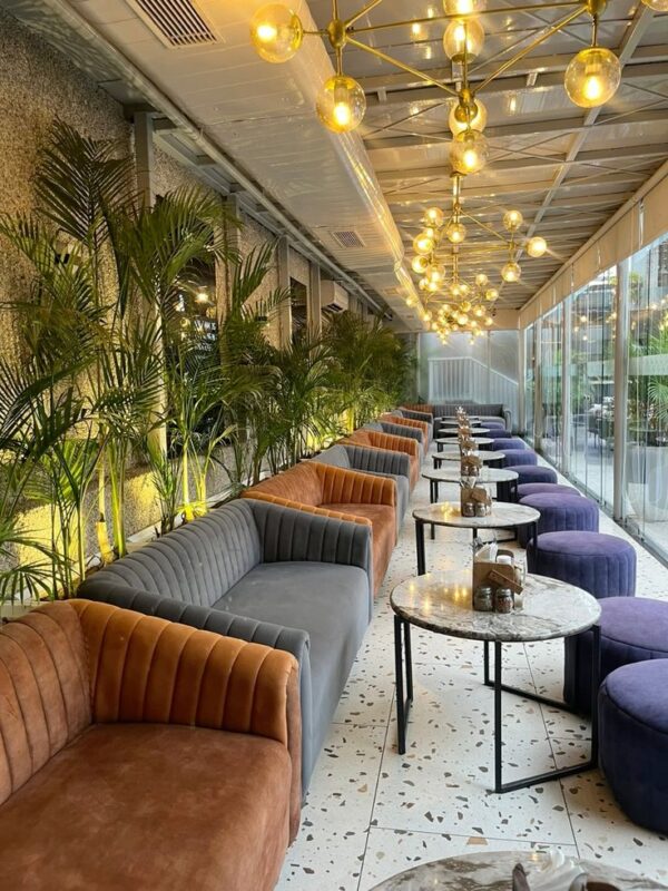 Modern Velvet Sofa Lounge Seating for Café & Restaurant