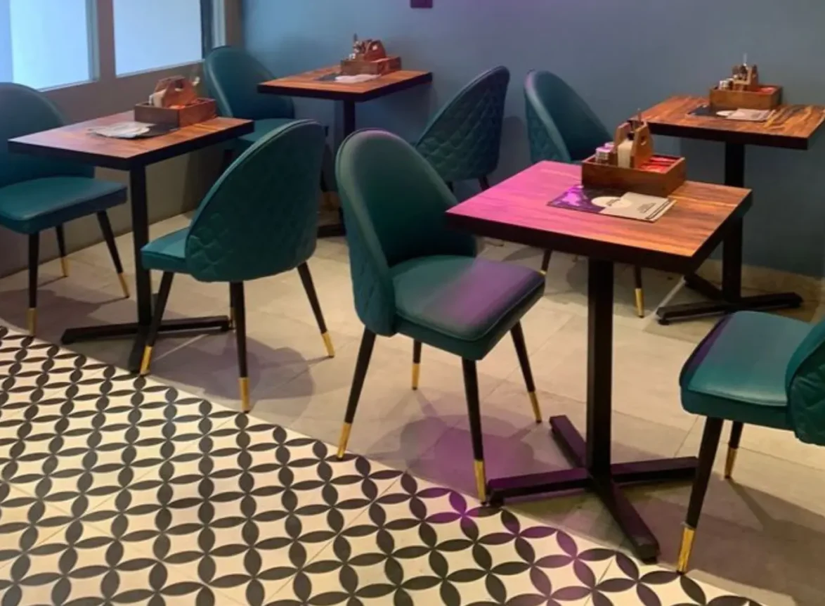 restaurant and cafe furnitures, restaurant and cafe furniture in ahmedabad